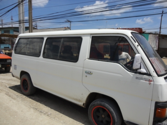 ฝากขายรถตู้ NISSAN ถูกๆสักคัน