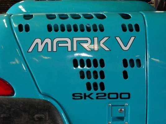 ขาย Kobelco SK200 M5 สวย พร้อมใช้ โทร 088-4501277