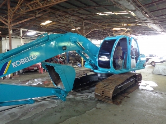 ขาย Kobelco SK200 M5 สวย พร้อมใช้ โทร 088-4501277