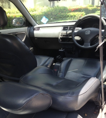 รถแต่งนิดหน่อย เครื่องช่วงล่างดี น้ำมัน+LPGสียังสวยอยู่เกียออโต้