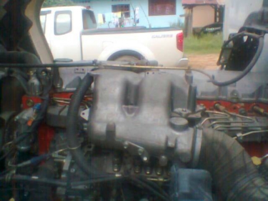 รถ 6 ล้อ ISUZU  เดก้า ULO2       200 แรงม้า