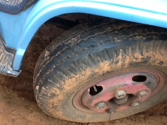 NKR58LU5 M  เครื่อง4BE1 110HP ปี36  เครื่องดีแคชชีสวยจัด ยางใหม่4เส้นขายที่335000 ครับรับรถไปใช้งาเลยครับ