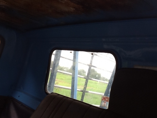 NKR58LU5 M  เครื่อง4BE1 110HP ปี36  เครื่องดีแคชชีสวยจัด ยางใหม่4เส้นขายที่335000 ครับรับรถไปใช้งาเลยครับ