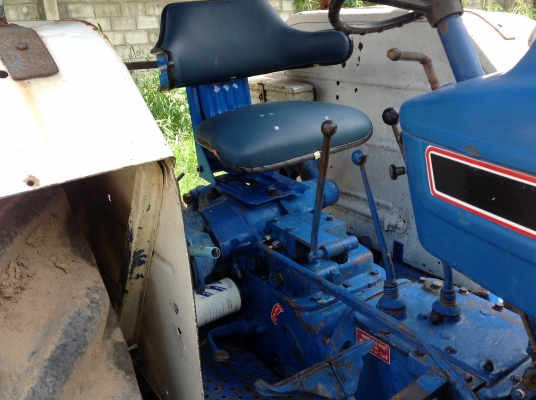 ขายรถไถฟอร์ด5000