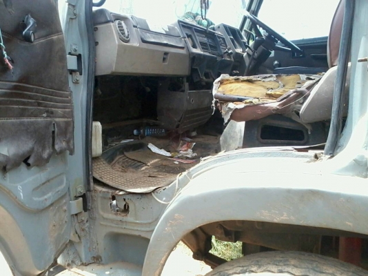 ขายรถ6ล้อติดเครน TADANO 355 ตัน5ปอก4ชัก เครื่อง165 เบรคทิพฟี่ เพาเวอร์ เครื่องแน่นดี คัสชีส์สวย พร้อมใช้งานครับ