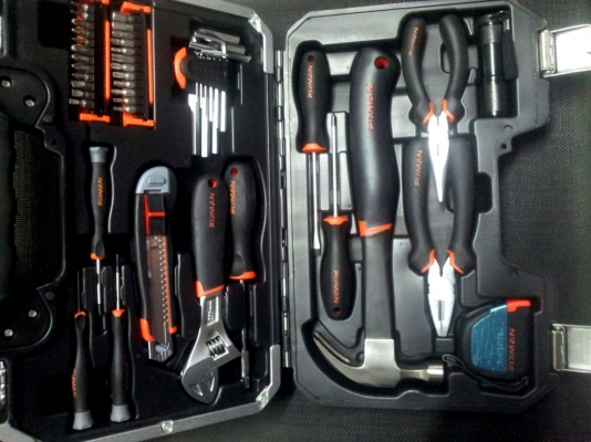 ชุดเครื่องมือประจำบ้าน 46 ชิ้น