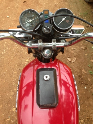 ขายรถ Honda SS1 125cc. เดิมๆ  สภาพพร้อมใช้งาน มีทะเบียนพร้อมโอน