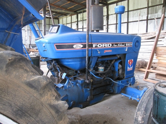 ขาย รถไถ FORD NEW HOLLAND3 สูบ ราคาทุน คุณภาพดี พร้อมใช้งาน ขาย รถไถ FORD NEW HOLLAND3 สูบ ราคาทุน คุณภาพดี พร้อมใช้งาน