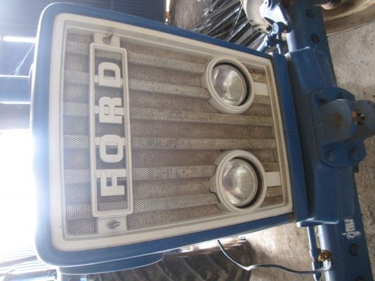 ขาย รถไถ FORD NEW HOLLAND3 สูบ ราคาทุน คุณภาพดี พร้อมใช้งาน ขาย รถไถ FORD NEW HOLLAND3 สูบ ราคาทุน คุณภาพดี พร้อมใช้งาน