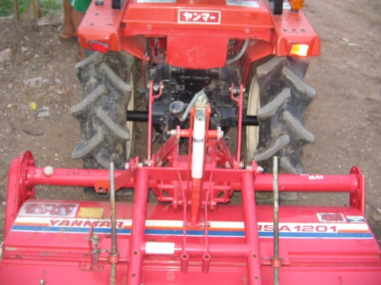 ขายด่วน!!!ครับ รถไถ  YANMAR   F14D เก่านอกครับ...