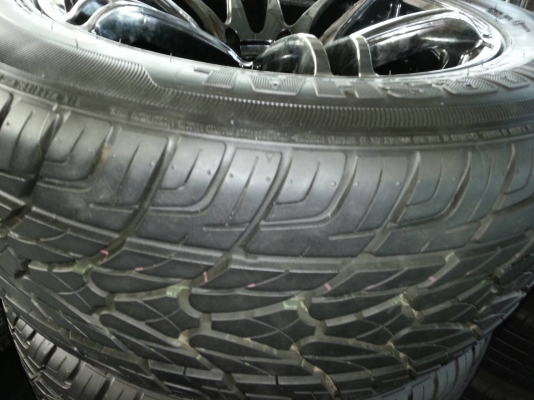 ขายแม็กขอบ 18  6รู139  พร้อมยาง 255 55 18  ปี 2912  ตามรูปครับ