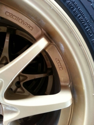 แม็กขอบ 16  4รู100และ114  พร้อมยาง 185 55 16 ปี 11  1ชุด  สวยๆ คับ