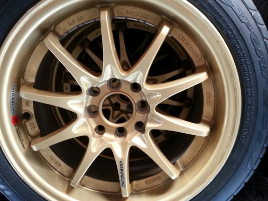 แม็กขอบ 16  4รู100และ114  พร้อมยาง 185 55 16 ปี 11  1ชุด  สวยๆ คับ