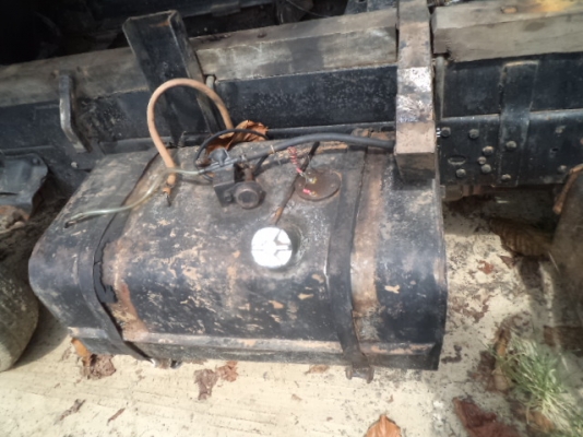 ขายไอ้หนุ่มทางหลวง 85 แรงม้า ดั้ม 4 ตัน ราคา 265000 บาททะเบียนขาด 1ปี