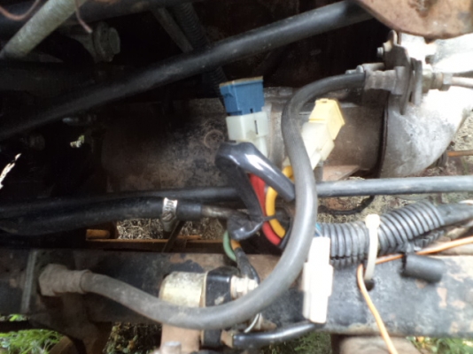 ขายไอ้หนุ่มทางหลวง 85 แรงม้า ดั้ม 4 ตัน ราคา 265000 บาททะเบียนขาด 1ปี