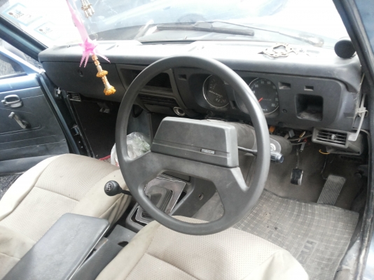 ขาย mazda 1.3 cap เดิมมากรถเจ้าของมือเดียว 55,000 บ. ขาย mazda 1.3 cap เดิมมากรถเจ้าของมือเดียว 55,000 บ.