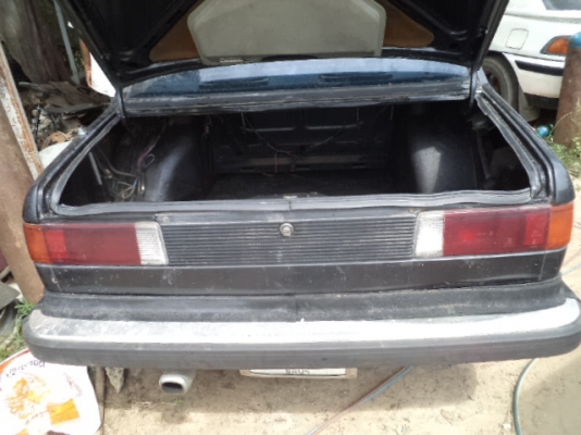 ขาย BMW 320i 2 door ทะเบียนขาดหลายปี เครื่องยนต์เดิม รถขับได้ปกติช่วงล่างดีไม่ผุ