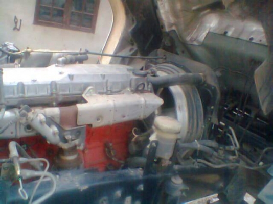 รถ 6 ล้อ ISUZU  เดก้า ULO2       200 แรงม้า