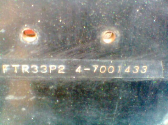 รถ 6 ล้อ ISUZU  เดก้า ULO2       200 แรงม้า