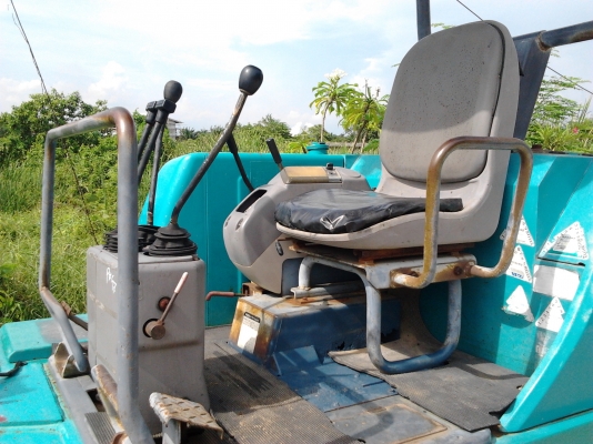 ซื้อขายแล้ว 250,000 แบคโฮ KOMATSU PC20-7 มีเอกสารอินวอย