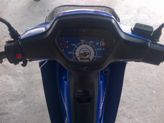 ขาย!เวฟ100 ปี47 รถเครื่องแน่นๆ  พร้อมใช้ ทะเบียน+เอกสารโอน ภาษี52