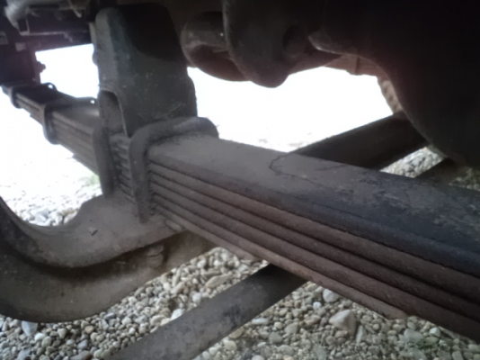 รถยก ISUZU NKR 88 HP ทะเบียน แจ้งจอด ม. 79 ราคา 265000