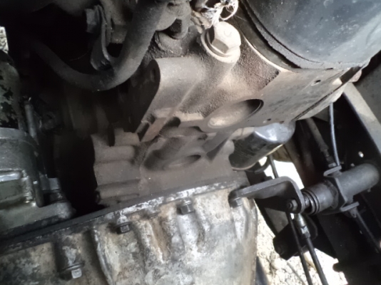 รถยก ISUZU NKR 88 HP ทะเบียน แจ้งจอด ม. 79 ราคา 265000