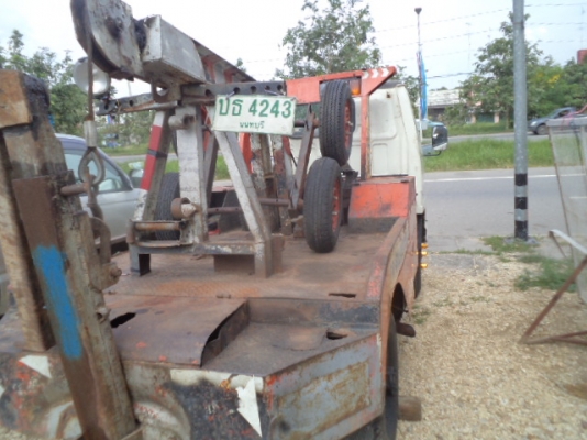 รถยก ISUZU NKR 88 HP ทะเบียน แจ้งจอด ม. 79 ราคา 265000