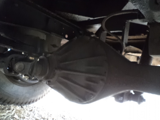 รถยก ISUZU NKR 88 HP ทะเบียน แจ้งจอด ม. 79 ราคา 265000