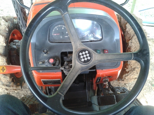 ขายรถไถM7040 ขายรถไถM7040