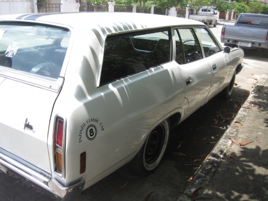 ขายรถ อเมริกัน  แวน