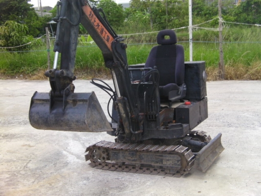 HK05คูโบต้า รถขุดเล็กเก่านอกสภาพพร้อมใช้งานขนย้ายสะดวกมีVDOการใช้งานงาน ราคา93,000บาทhttp://www.youtube.com/watch?v=Ps8Qeoj0Ih4