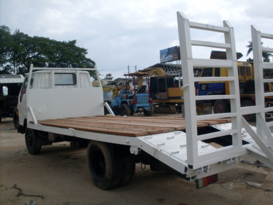 ขายรถบรรทุก6ล้อ TOYOTA