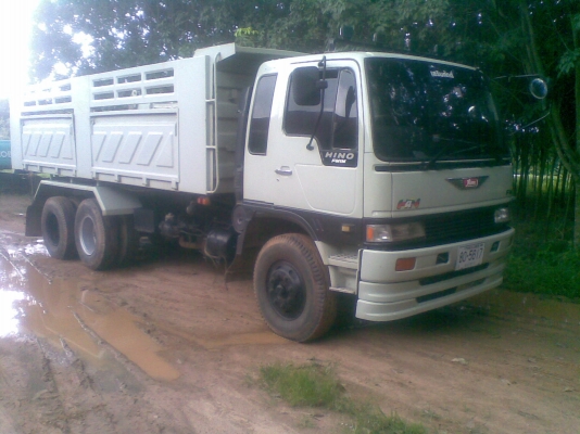 ขายด่วน HINO FM1M เครื่อง 220 เเรง EM100  ดั้มสามมิตรลอนเฉียง