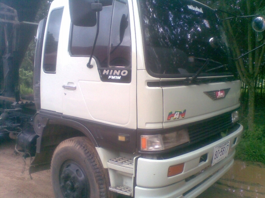 ขายด่วน HINO FM1M เครื่อง 220 เเรง EM100  ดั้มสามมิตรลอนเฉียง