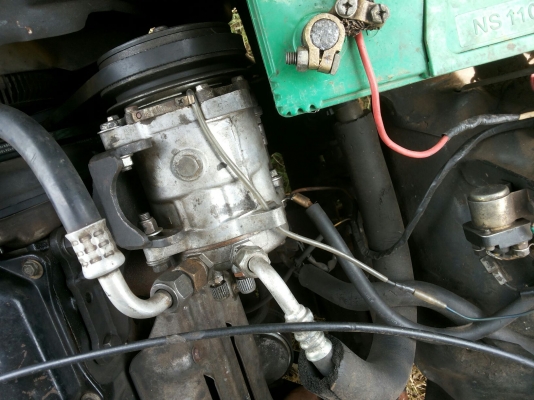 ขายกระบะ4ประตู TOYOTA HILUX HERO 2.4D ปี33/90 ไมล์2หลุมแท้ วางเครื่อง2L ไมตี้(ลงเล่ม)เครื่องแน่น ไม่หลวมไม่เยิ้ม ช่วงล่างดีแน่น คัสซีดีไม่ผุ(สาดสีมา) ยางดี4เส้น ดิสหลัง สีดีเก็บมา ภายในสวยคอนโซลครบ พ.พาวเวอร์ แอร์เย็น กระบะไม่ผุ พร้อมใช้ พร้อมลุยงาน เอกสา