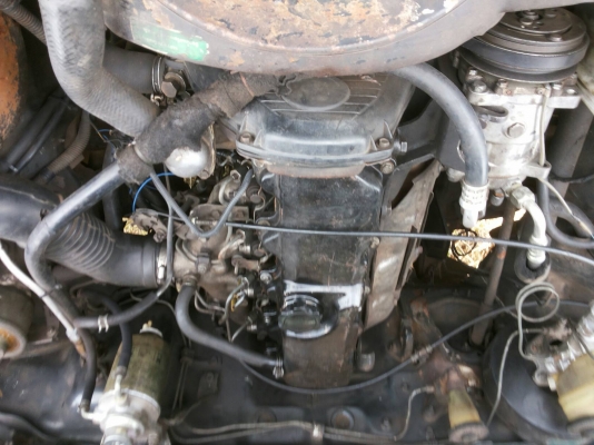 ขายกระบะ4ประตู TOYOTA HILUX HERO 2.4D ปี33/90 ไมล์2หลุมแท้ วางเครื่อง2L ไมตี้(ลงเล่ม)เครื่องแน่น ไม่หลวมไม่เยิ้ม ช่วงล่างดีแน่น คัสซีดีไม่ผุ(สาดสีมา) ยางดี4เส้น ดิสหลัง สีดีเก็บมา ภายในสวยคอนโซลครบ พ.พาวเวอร์ แอร์เย็น กระบะไม่ผุ พร้อมใช้ พร้อมลุยงาน เอกสา