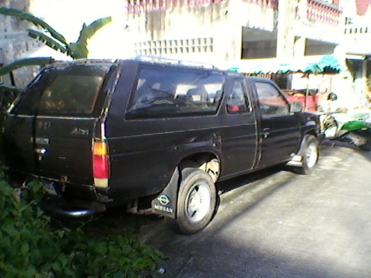 ไหวเท่าไหร่โทรมา!!Nissan Big M 2.5 แวนแท้ 3ประตู สวยๆ พร้อมใช้งาน