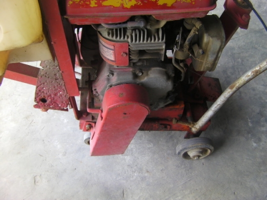 เครื่องตัดคอนกรีตเก่านอกแท้ขายตามสภาพพร้อมใช้งาน ไม่มีใบตัดขายไม่แพงราคา8,500บาทรุ่นEy18