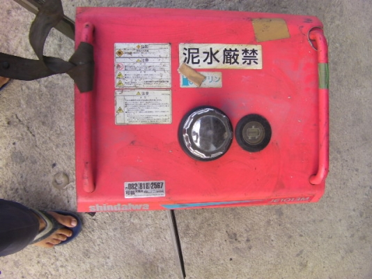 ปั่มฉีดน้ำแรงดันสู้แบบตู้เก็บเสียงยี่ห้อSHIMEWAเครื่องเเน่นปั่มแรงราคา8,500บาทเก่าญี่ปุ่น