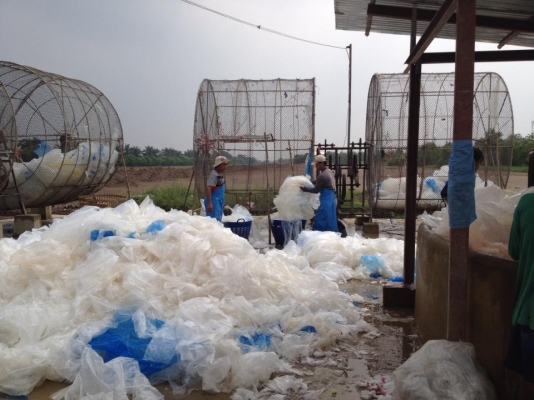 รับประกอบทำเครื่องซักล้างถุงพลาสติก