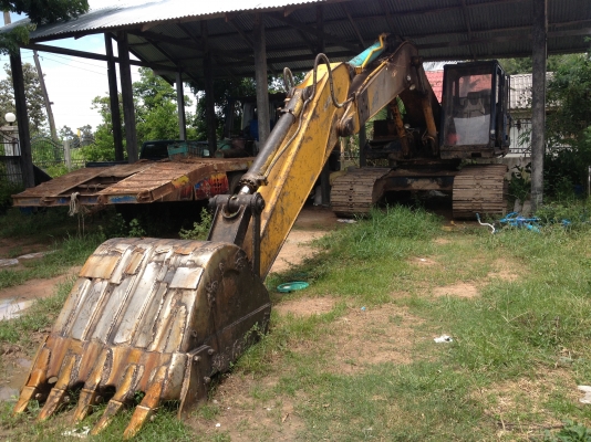 แบคโฮ CAT 320 VI ไฟฟ้าครบ เอวแน่น ช่วงล่างเต็ม รถสวยมีเอกสาร แบคโฮ CAT 320 VI ไฟฟ้าครบ เอวแน่น ช่วงล่างเต็ม รถสวยมีเอกสาร