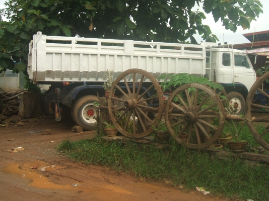 รถ Nissan UD Cw 30 230 แรงม้า
