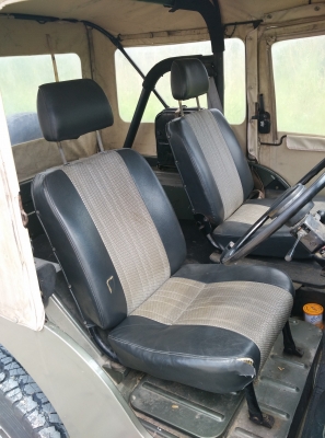 รถจิ๊ปมิตซู j54 4dr5 รถจิ๊ปมิตซู j54 4dr5