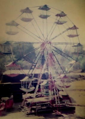 ******  ขายชิงช้าสวรรค์เก่าเก๋งจีน12ลูก  ******