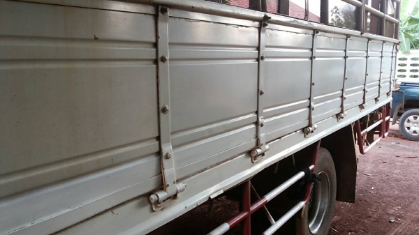 ขาย ***ดาวน์***เปลี่ยนสัญญา 6ล้อ HINO DUTRO ปี48/05 เครื่องเดิม เกียร์เดิม เครื่องWO4D-TK 120HP TURBO แห้งกริ๊ป ไม่มีเยิ้ม ช่วงล่างเดิมๆคัสซีสวยเดิมโรงงาน กระบะยาว5.30ม. พื้นไม่คอกเหล็ก สภาพดี ไม่มีผุ ยาง9.50ขอบ17.5 สวย6เส้น หัวบางเดิมภายในสวยครบ แอร์เย็น