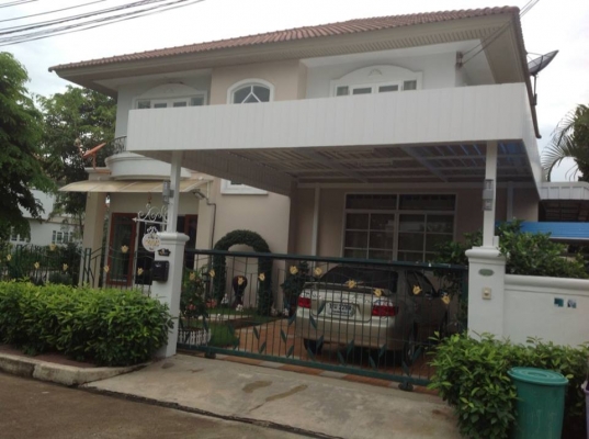 ขายบ้านเดี่ยว2ชั้นพร้อมเฟอร์