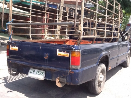 MAZDA B2500 หัวเดียว ปี97 เครื่องISUZU สวยๆ งามๆ