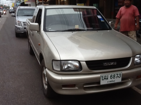 ขายรภกะบะ Isuzu แคปมือสองสภาพเยี่ยม