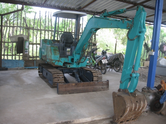 ขายด่วน รถแบคโฮ KOMATSU PC15-2 มีเอกสารอินวอยและใบแจ้งจำหน่าย